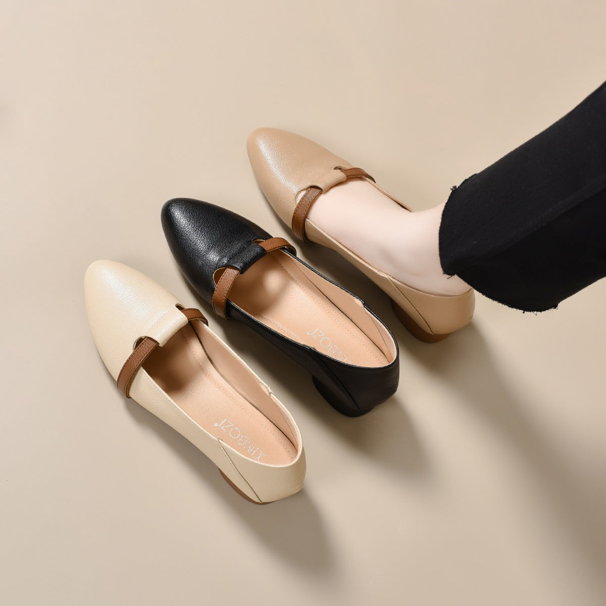 Women's Pumps Chunky Pointed Toe Low-cut Soft Comfortable Heels