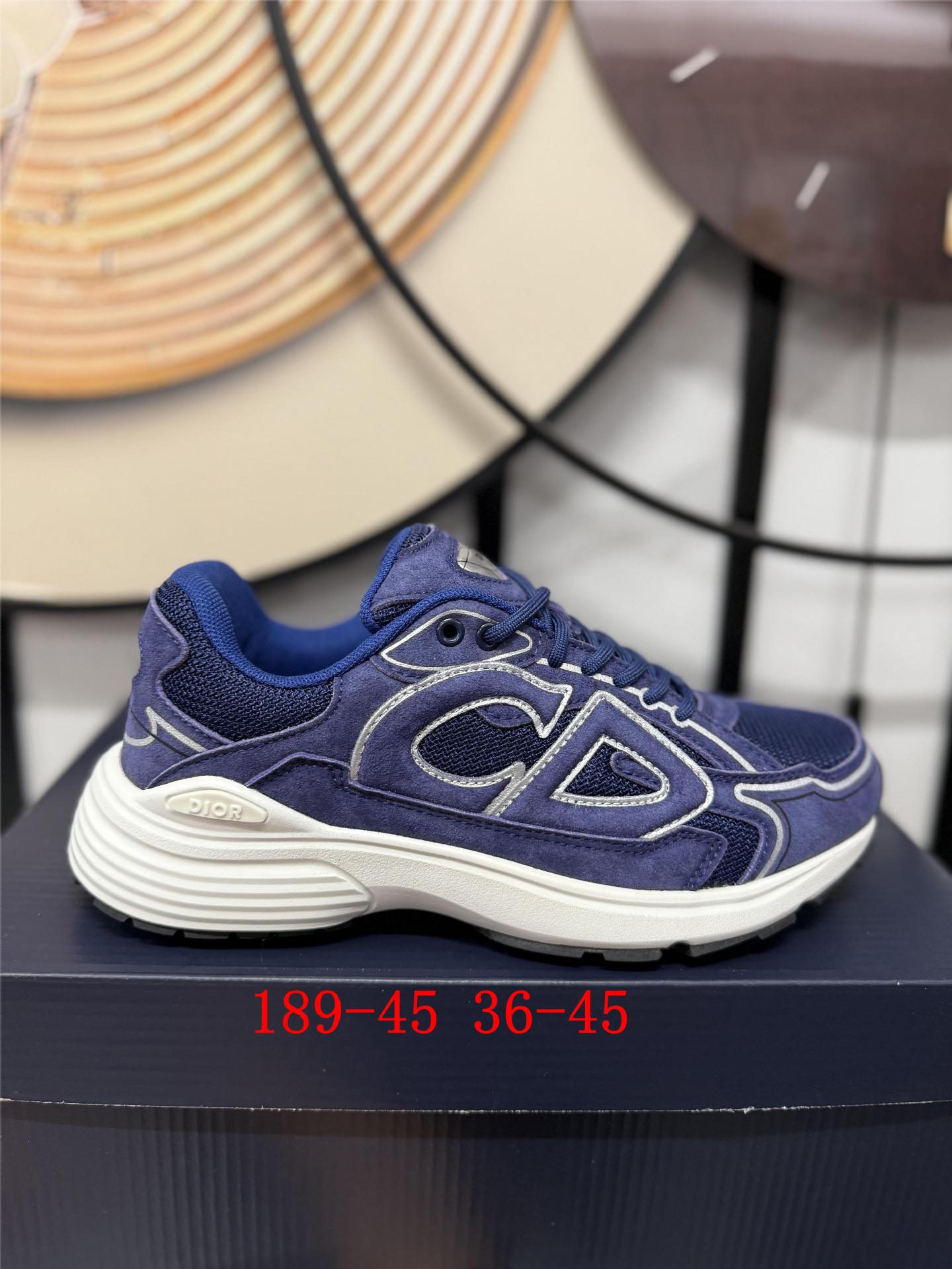 Women's & Men's Fashion Couple Light Mesh Breathable Comfortable Sneakers