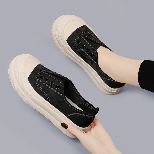 Women's Chinese Style Satin Spring Soft Bottom Wild Fashion Casual Shoes