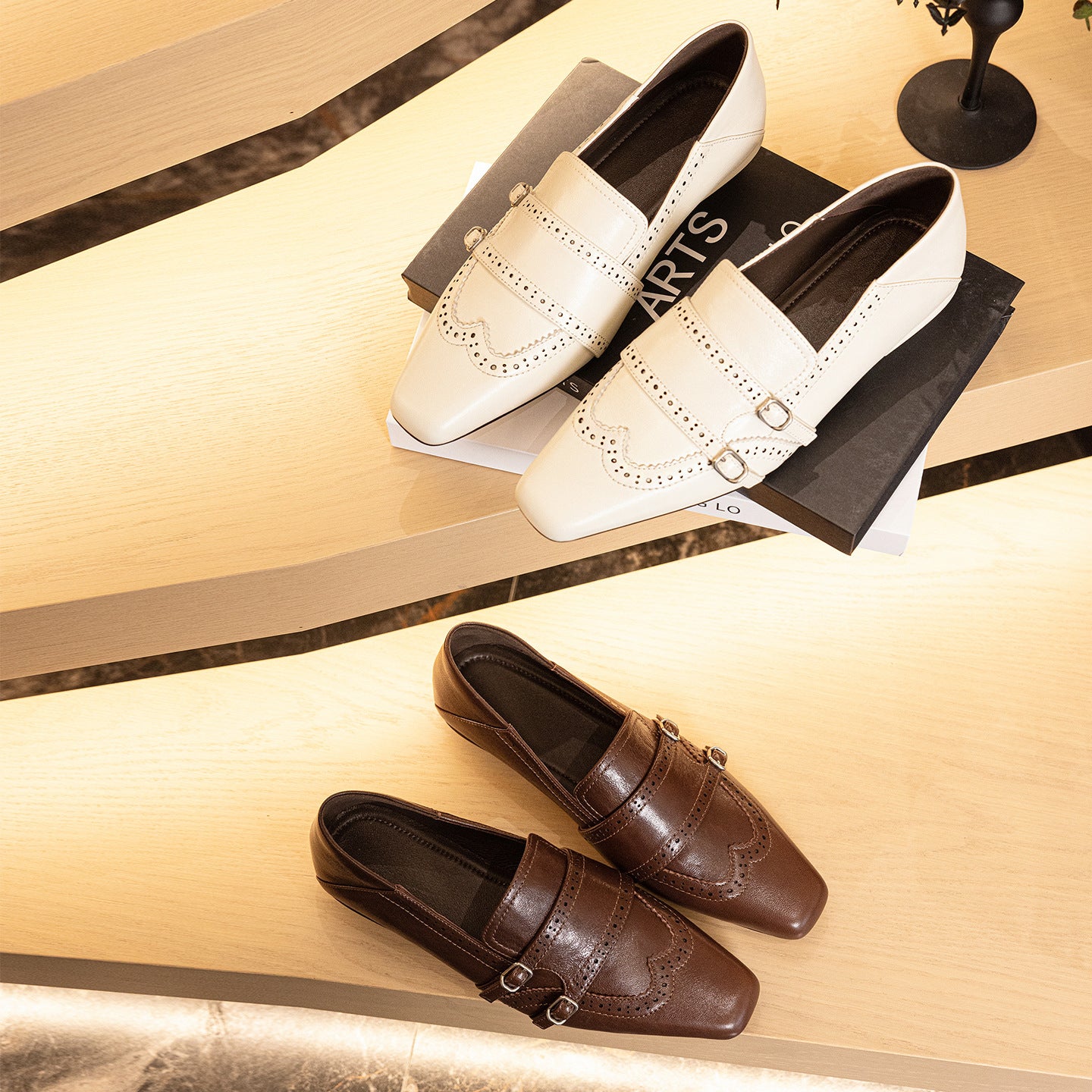 Retro Square Head Double Buckle Authentic Leather Shoes