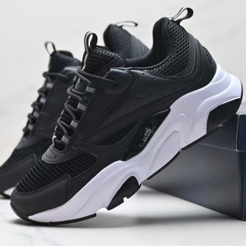 Men's Thick Sole Mesh Breathable Lightweight Elevator Wild Sneakers