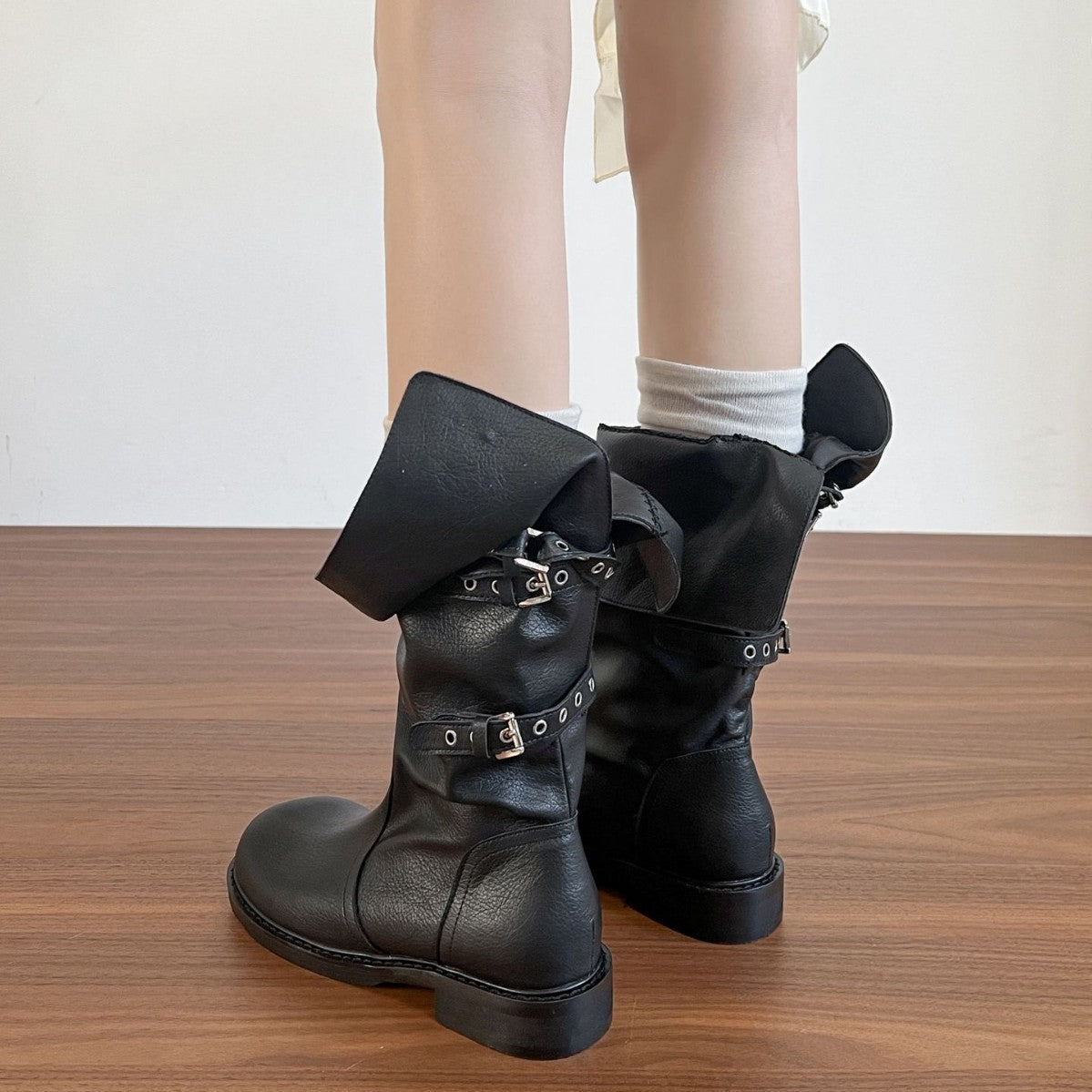 Women's Cowhide Version Niche Two-way Pile Style Boots