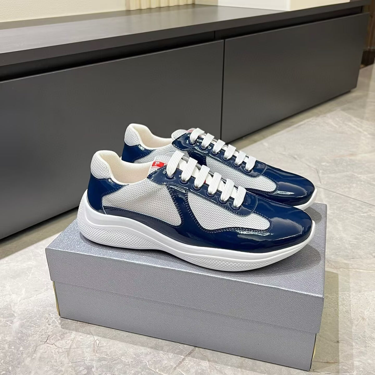 Men's Fashionable High-grade Cowhide Mesh Breathable Board Men's Shoes