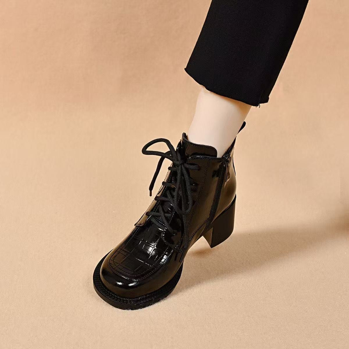 Women's Chunky Autumn Round Toe British Style High Leather Shoes