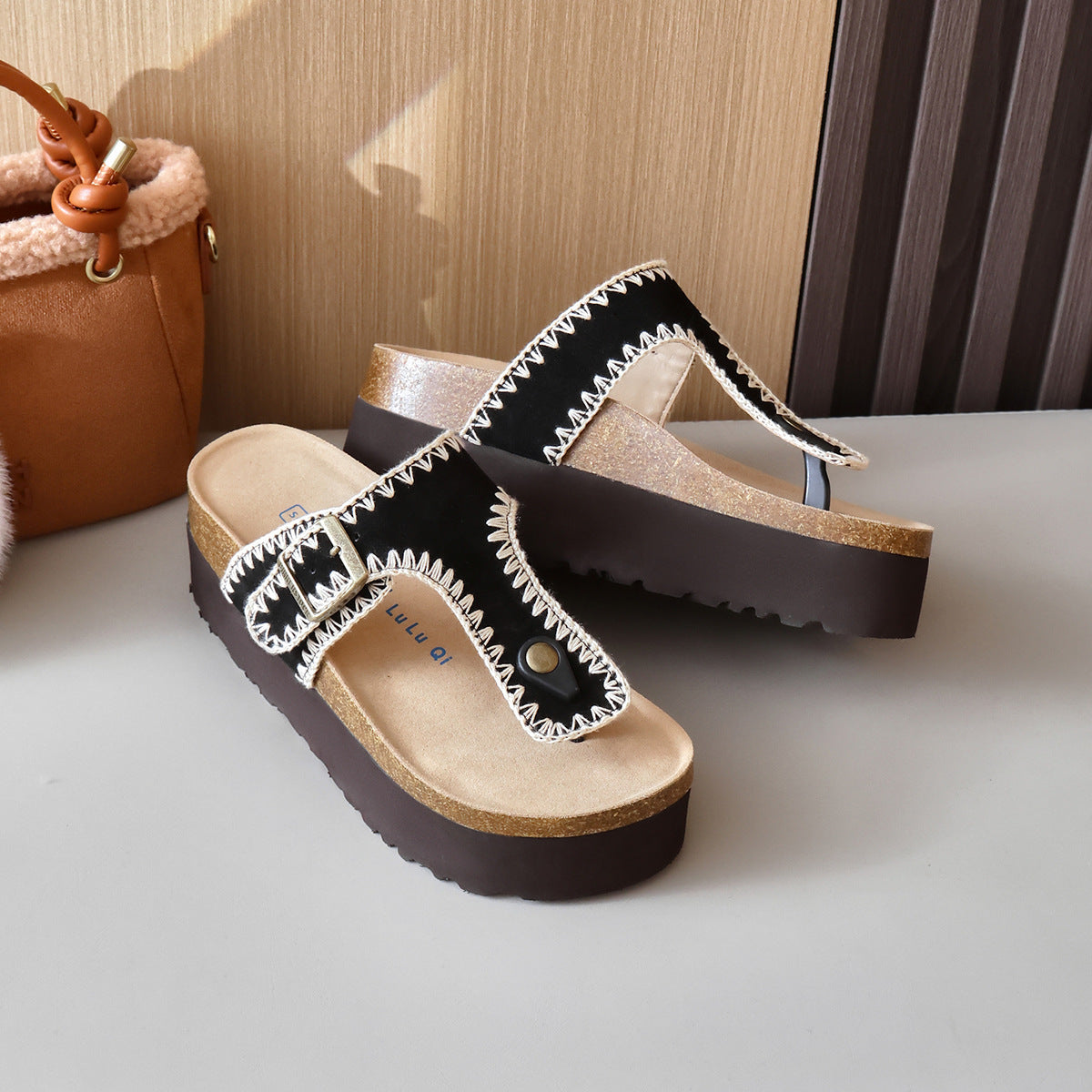 Creative Women's Graceful Charming Glamorous Thick-soled Sandals