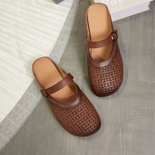 Women's Outer Wear Closed Toe Fashion Soft Bottom One Sandals