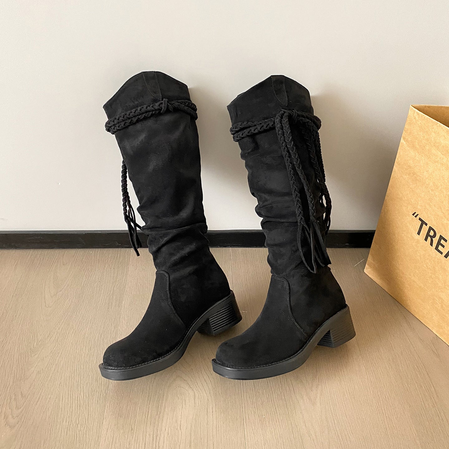 Women's Waste Soil Style Tassel Knight Thick Boots