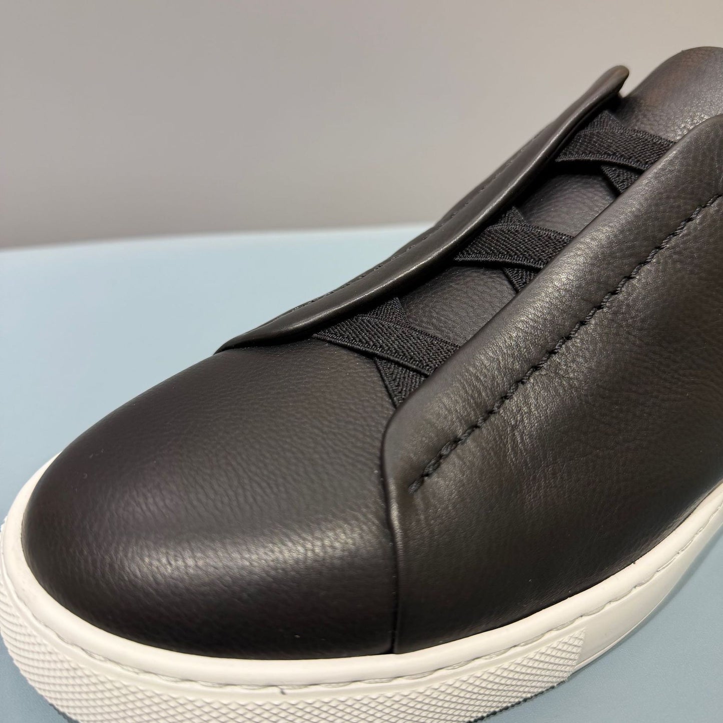 Men's Top Version Home Cross Elastic Band Slip-on Men's Board Shoes