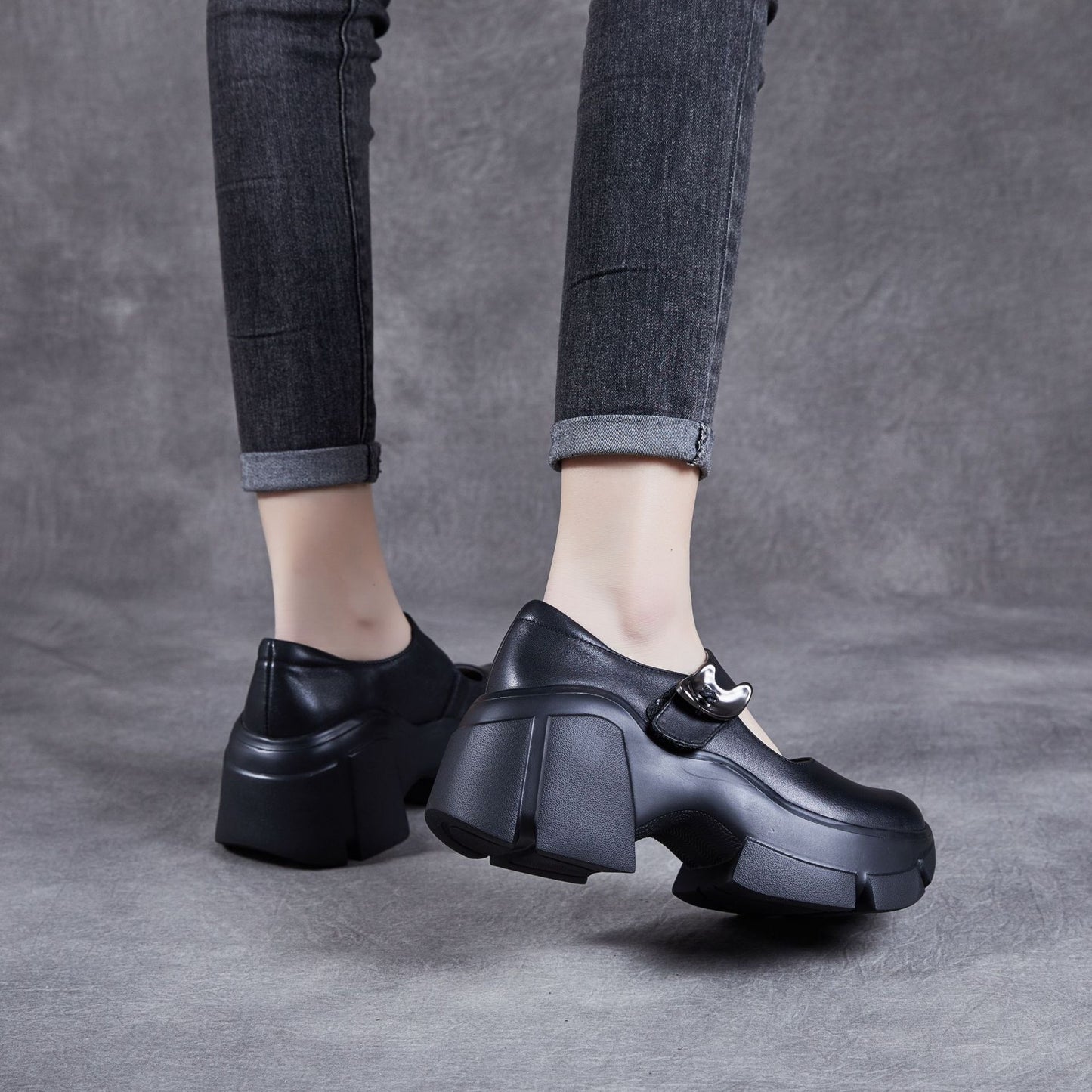 Women's Pumps Muffin Platform Shallow Mouth Retro Style Round Head Soft Loafers