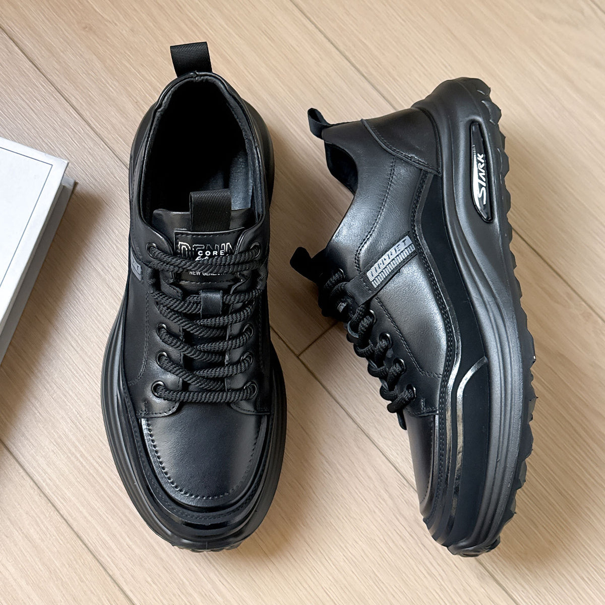 Men's Fashionable First Layer Cowhide Spring Lightweight Men's Sports Shoes