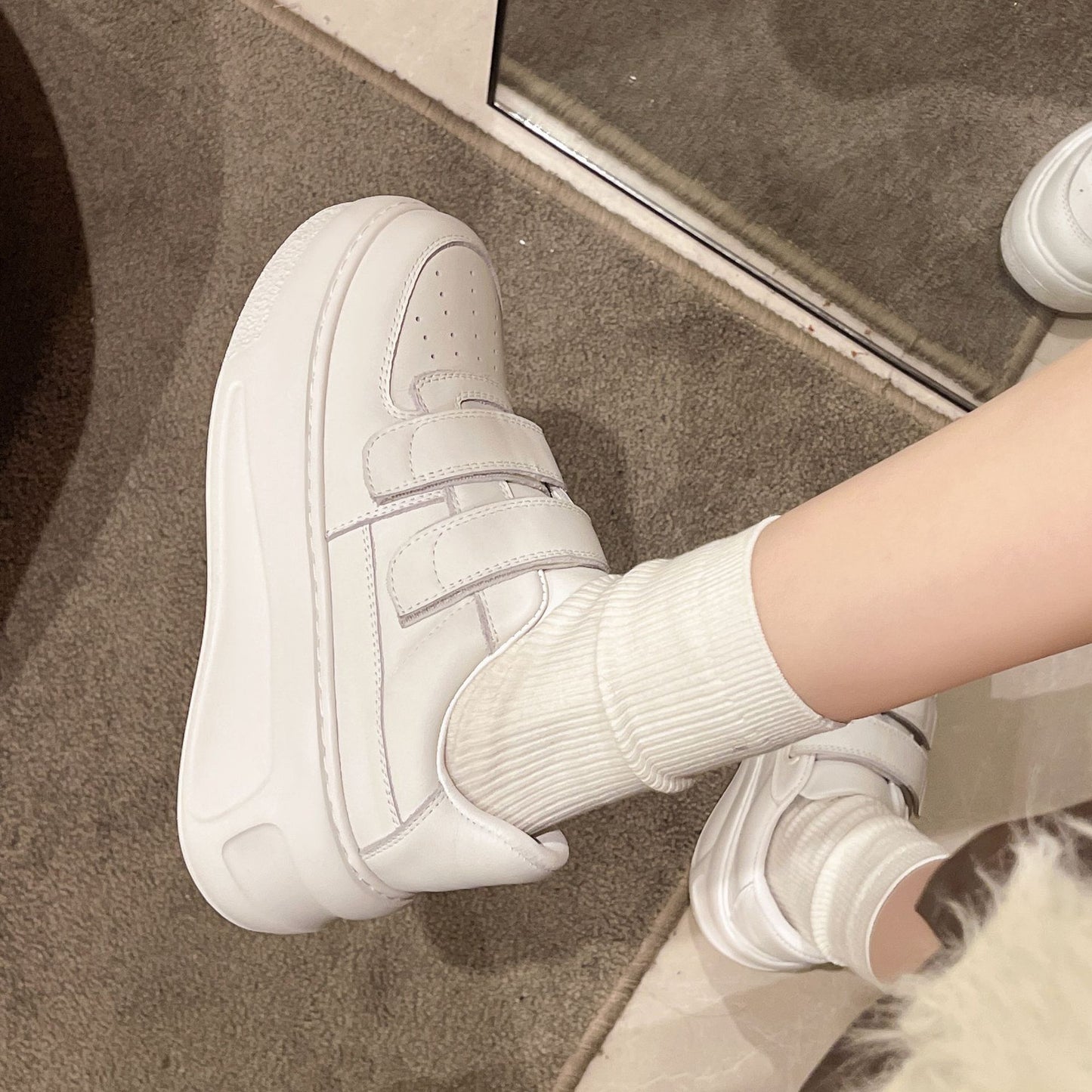 Women's Genuine Inside Outside Velcro Platform Heightened Easy Women's Casual Shoes