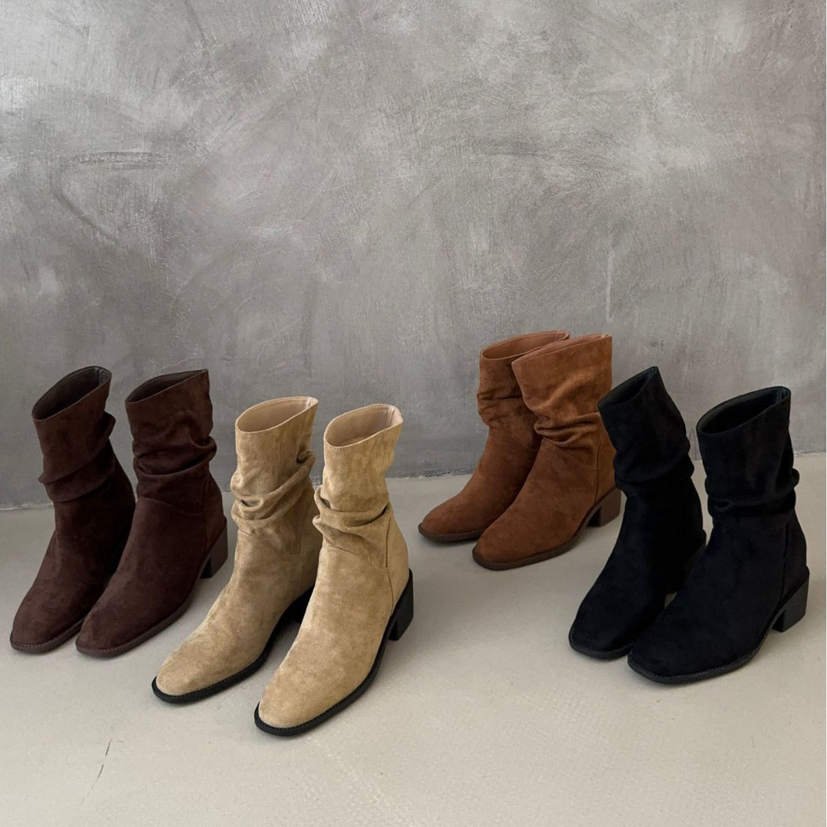 Women's Pile Elegant Short Sleeve Height Increasing Insole Boots