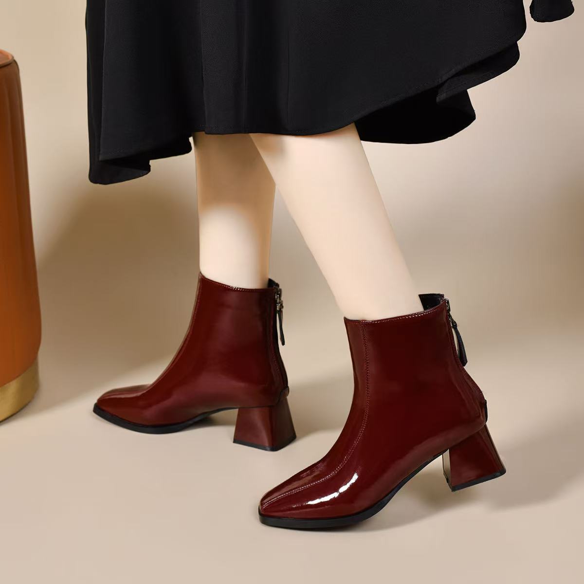 Square Toe Chunky Chelsea British Fleece-lined Back Zipper Boots