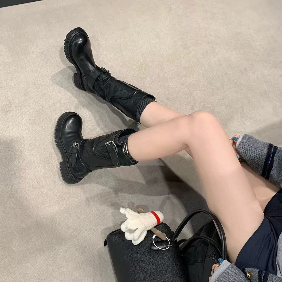 Women's Retro Platform Chunky Knight Round Toe Buckle Women's Leather Boots