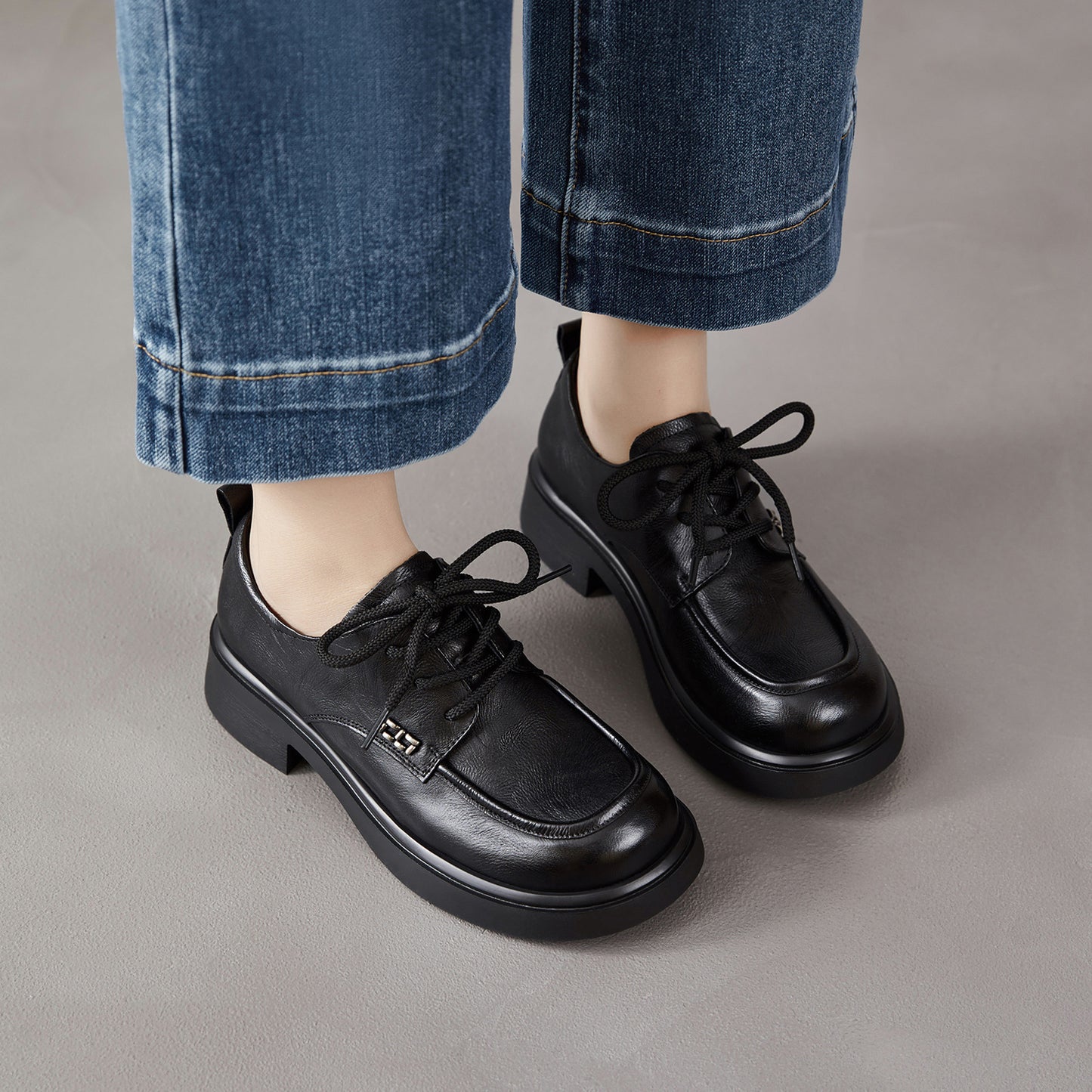 Women's Genuine First Layer Cowhide Retro British Lace Up Heels