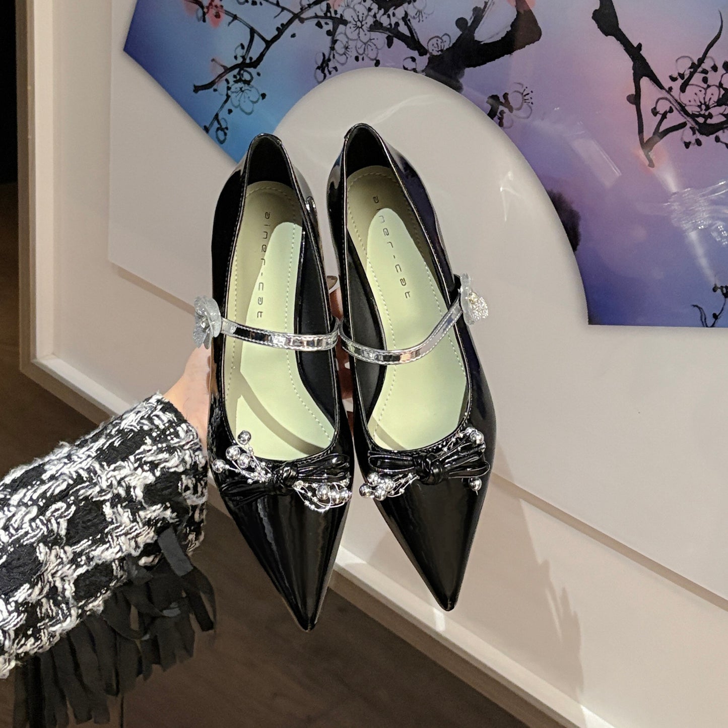 Women's Mary Jane French Style Bow Patent Low-cut Heels