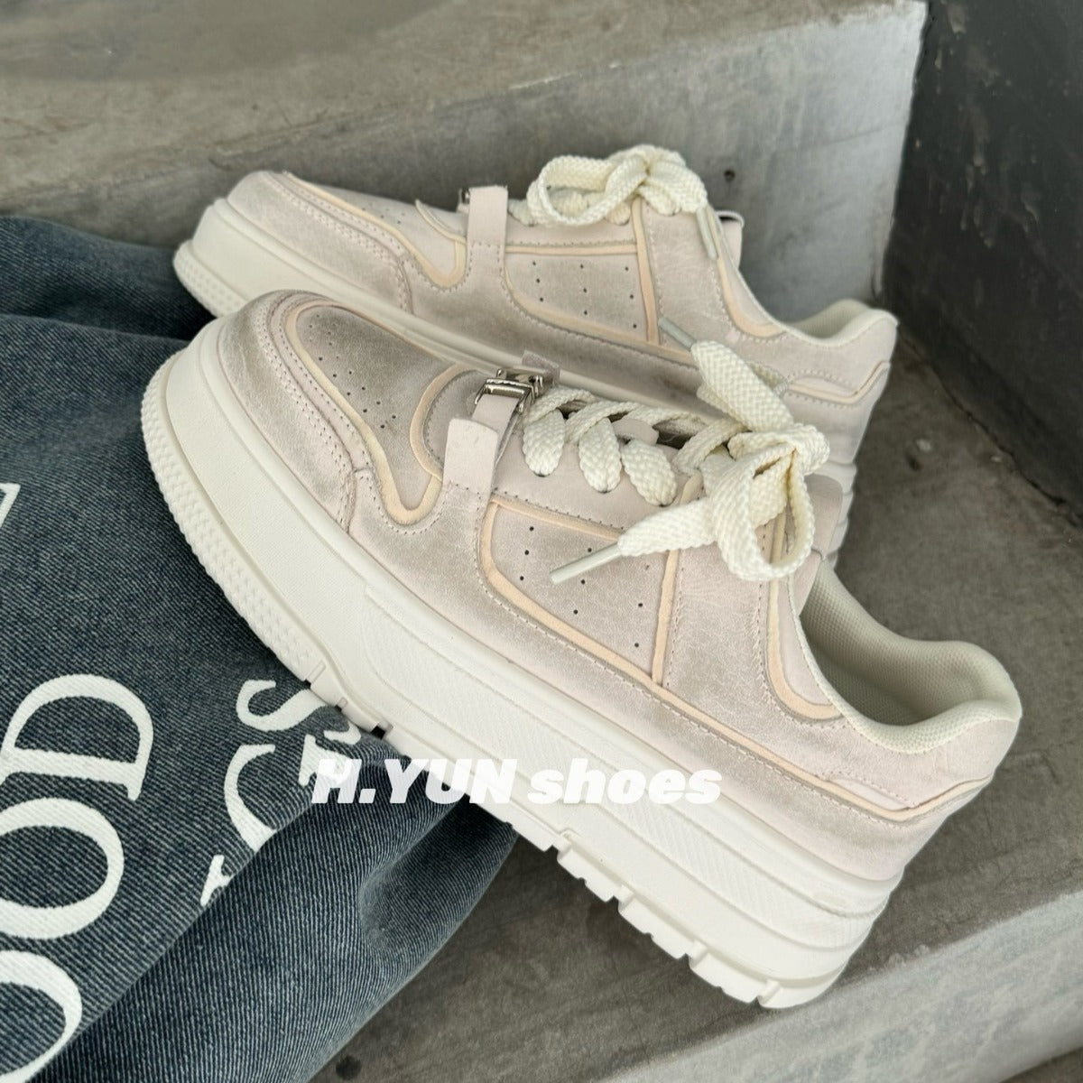Women's Genuine Platform White Fashion Retro Distressed Sports Sneakers