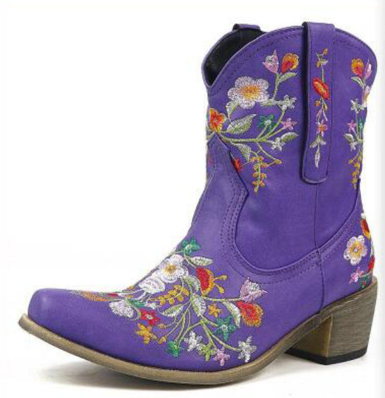 Women's Autumn Pointed Embroidered Large Size Short Women's Shoes