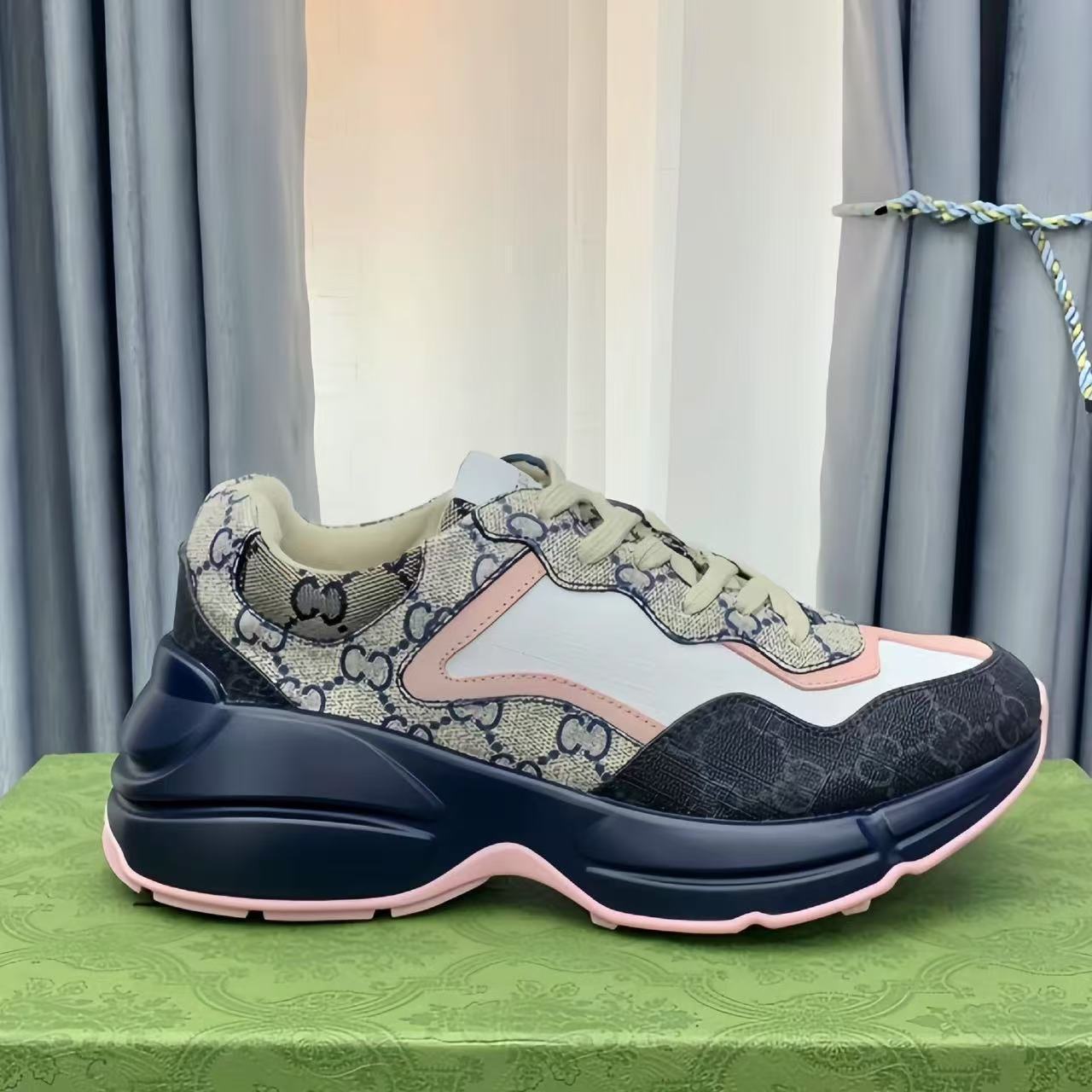 Women's Color Matching Printed Thick Bottom Not Women's Sports Shoes