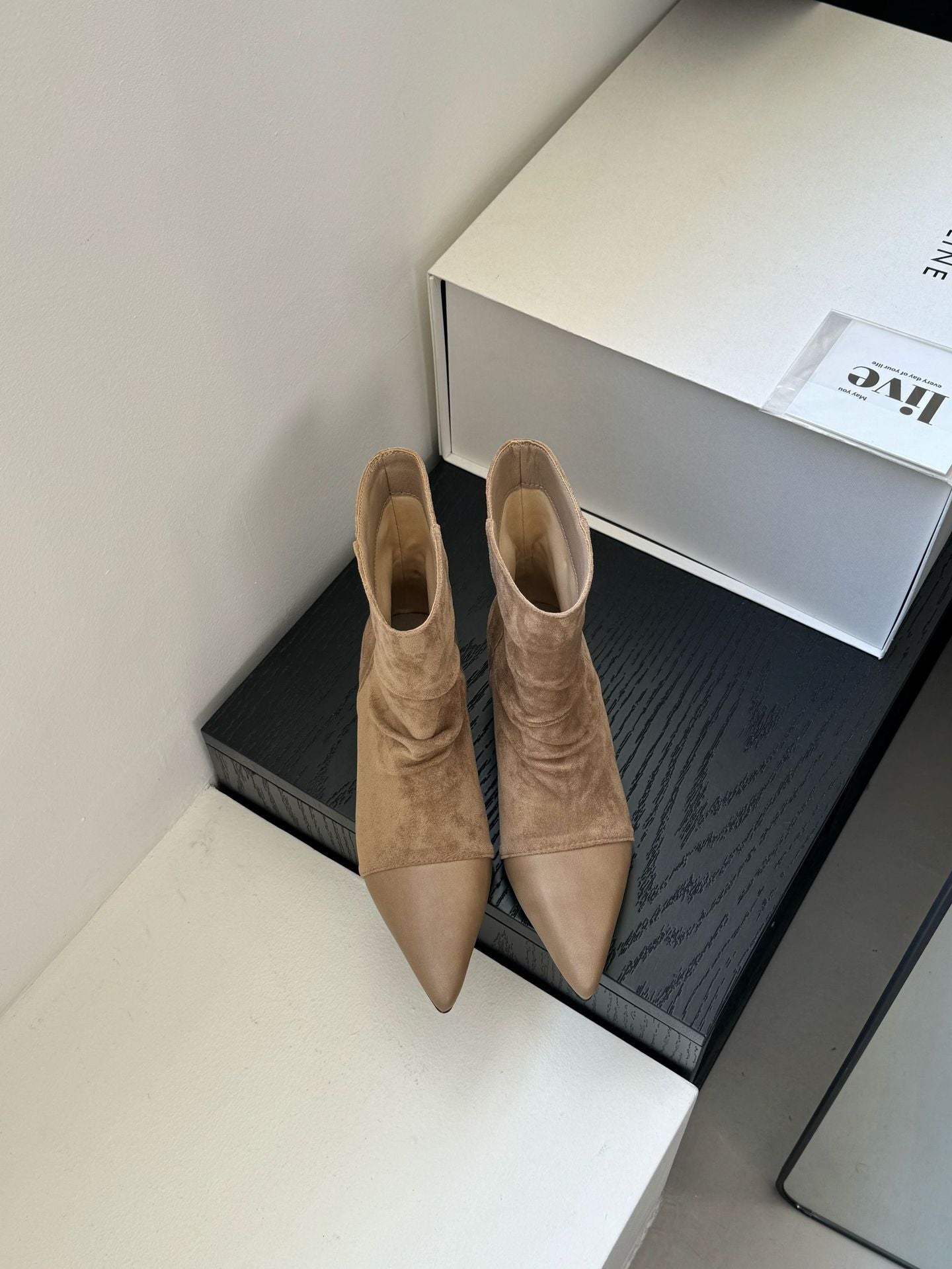 Height Increasing Insole Pile Style Booties Chelsea Pointed Women's Leather Boots