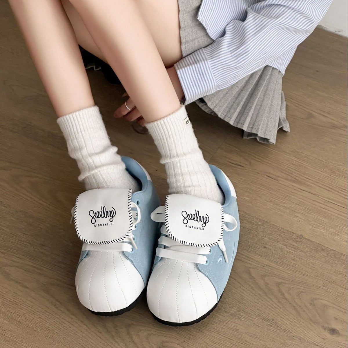 Big Head Hidden Bread White Leisure Heels