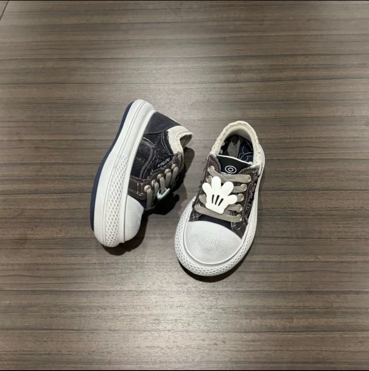 Men's Hello Kitty Mickey Black Big Head Thick Sole Increased Denim Canvas Shoes