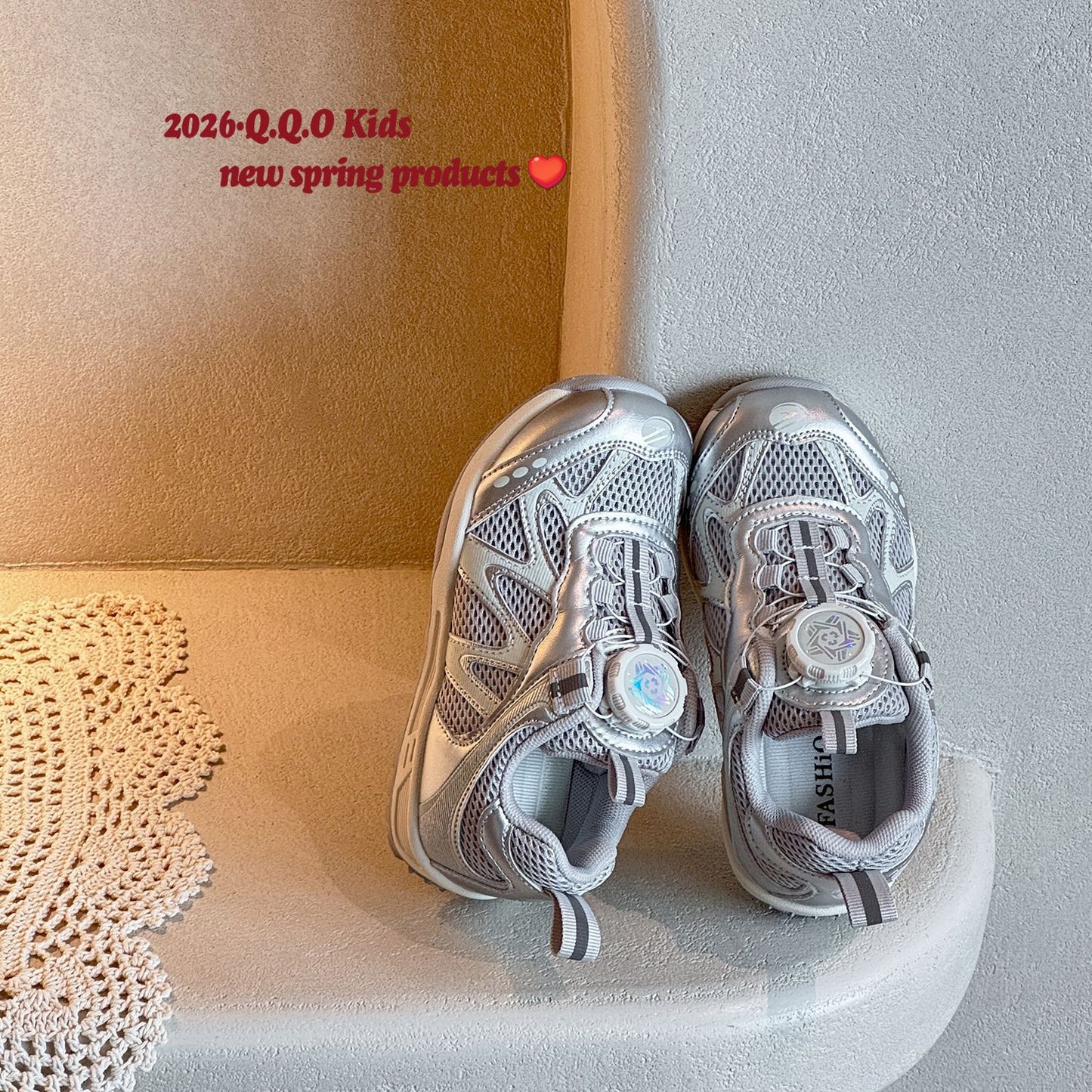 Children's Summer Single Mesh Boys Fashion Rotating Buckle Sneakers