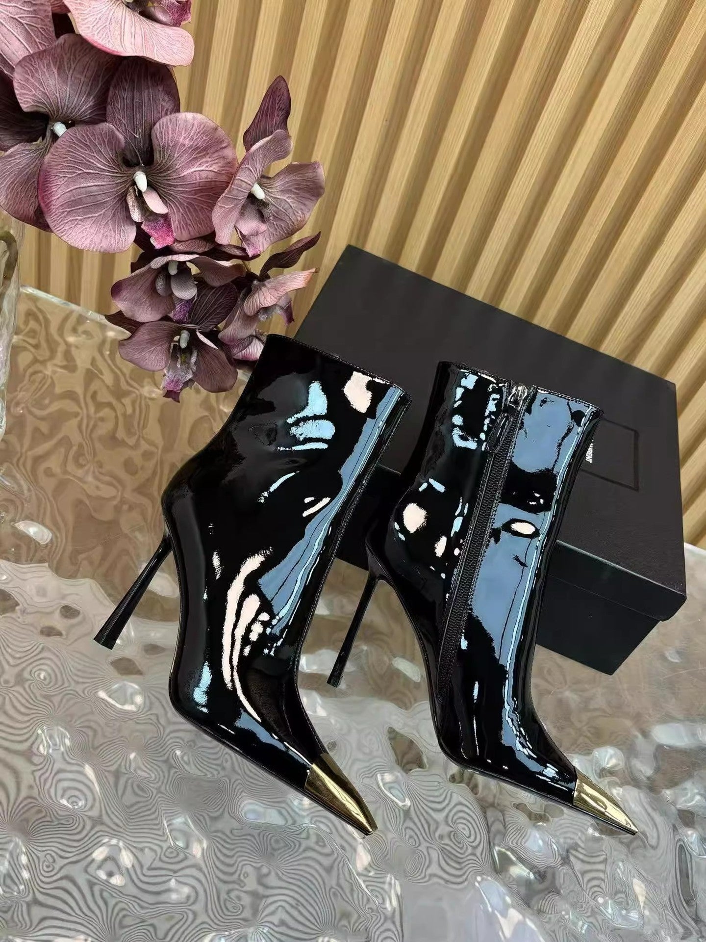 Women's Pu Pointed Toe Black High-heeled Short Stiletto Not Tired Feet Women's Leather Boots