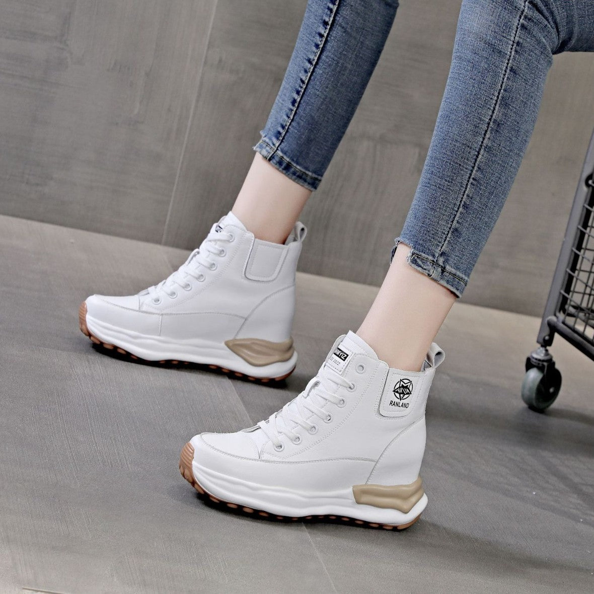 Women's Platform Versatile High Height Increasing Insole Casual Shoes