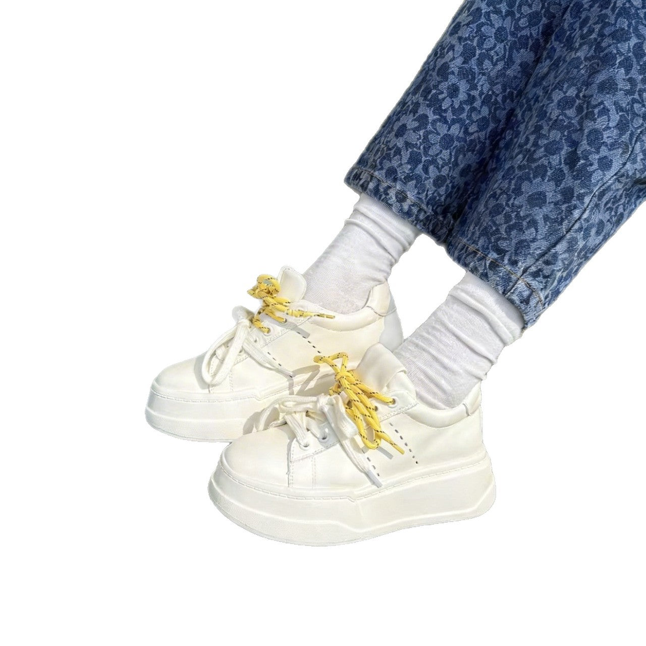 Women's White Round Head Thick Bottom Height Increasing Retro Sneakers