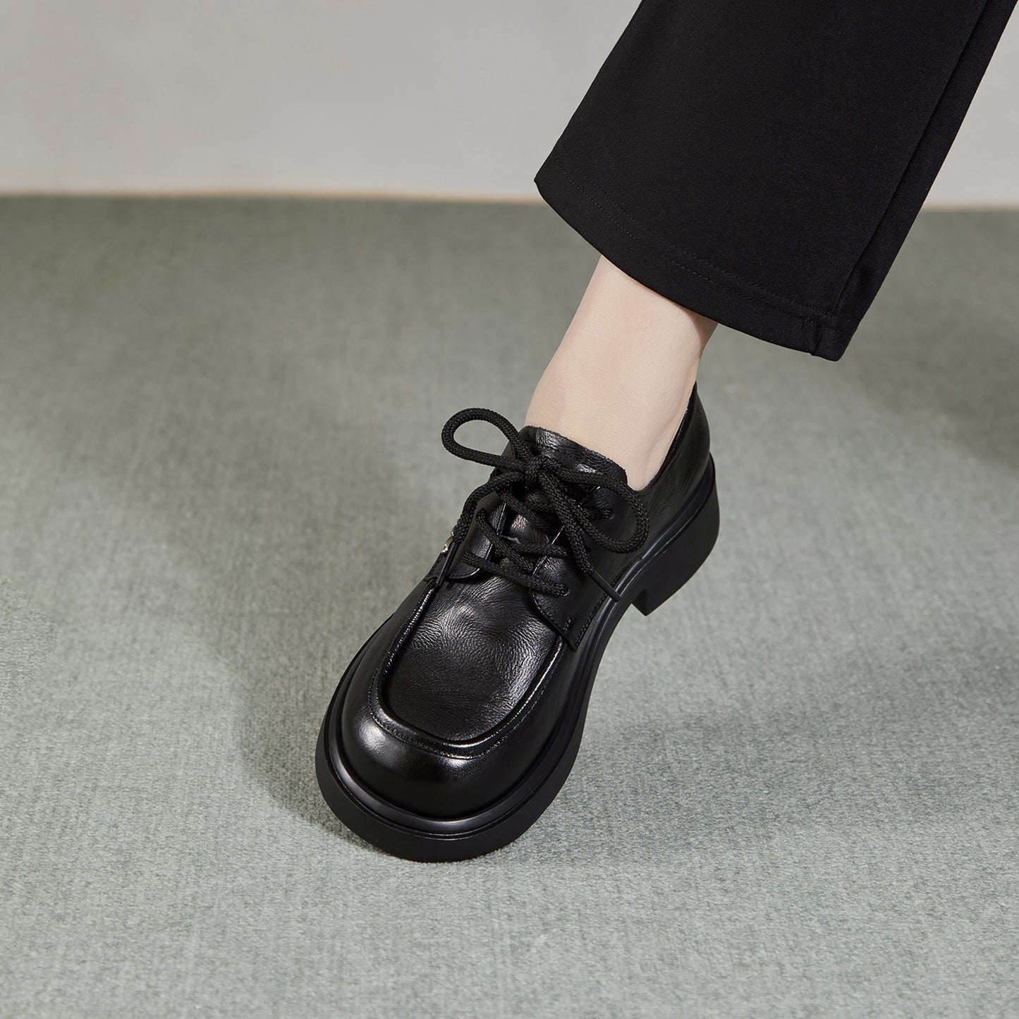 Women's Spring Pumps Genuine Inner Match Skirt Loafers
