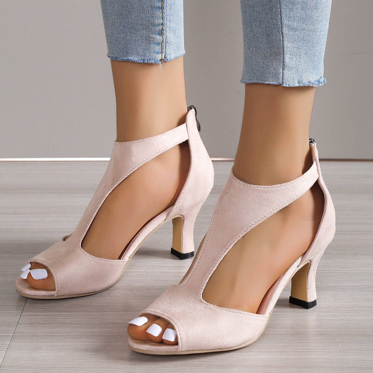 Women's Plus Size Chunky High Peep Hollow Sandals