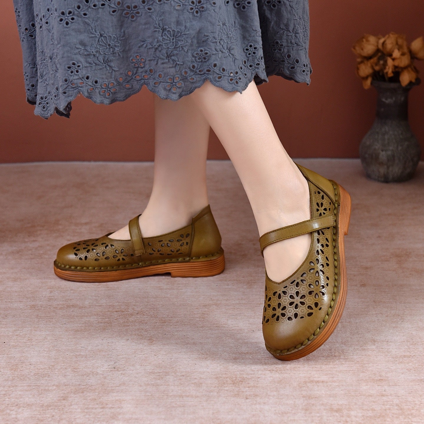 Women's Summer Cowhide Round Toe Velcro Soft Bottom Lightweight Loafers