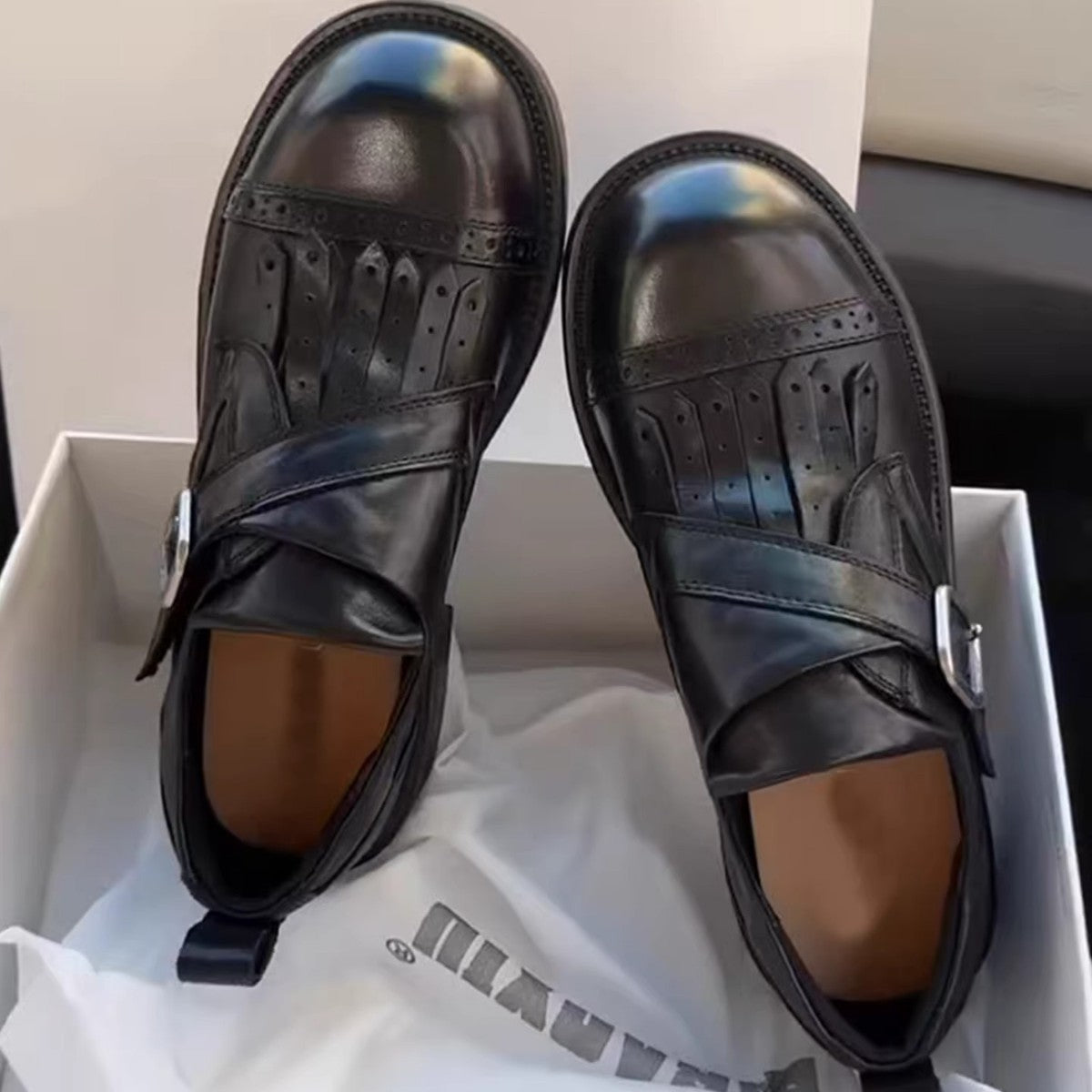 Women's Version Velcro Retro Tassel Round Head Chunky Loafers