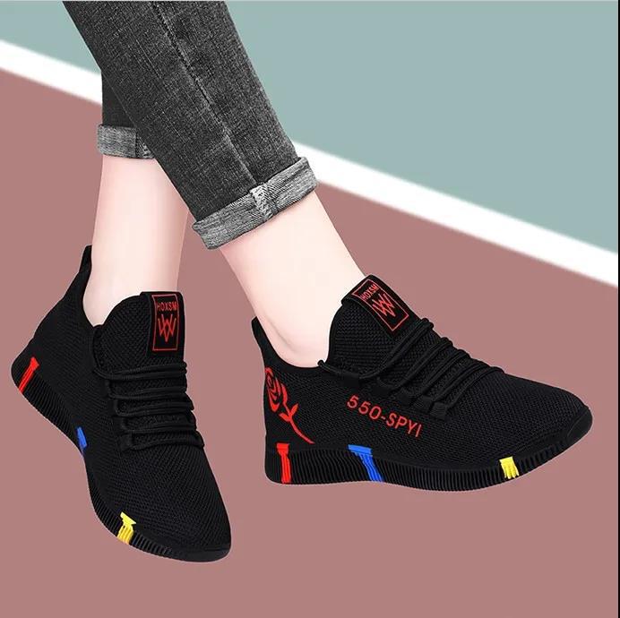 Women's Cloth Walking Soft Bottom Mom Sports Sneakers