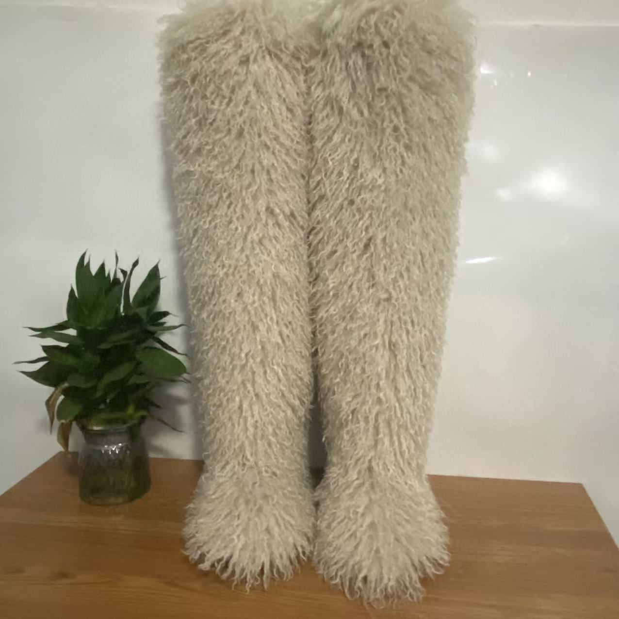 High Imitated Tibet Sheep Fur Thigh Height Over The Snow Boots