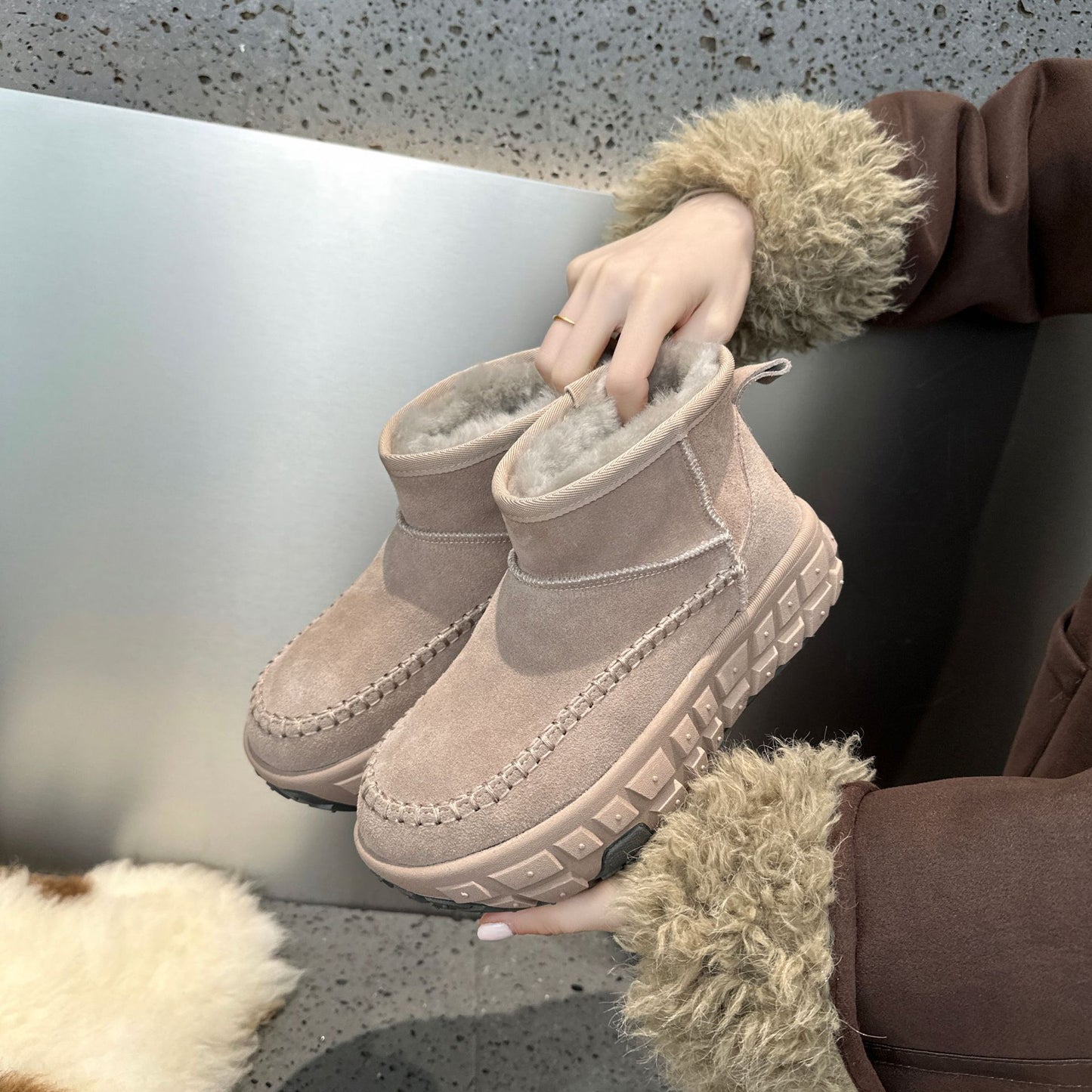 Women's Genuine Short Tube Height Increasing Insole Snow Boots