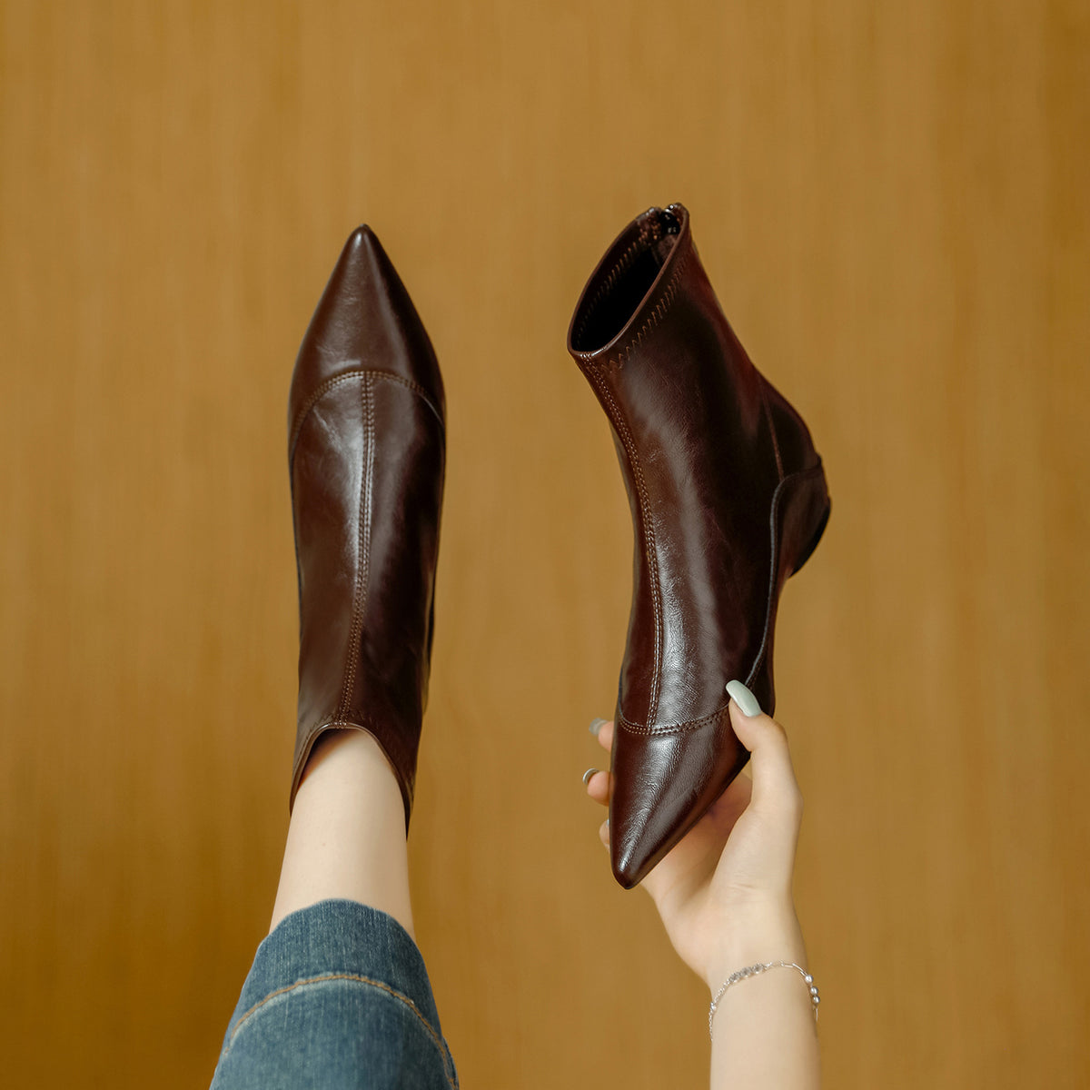 British Style Pointed Toe Skinny Soft Fashion Inner Height Increasing Women's Leather Boots