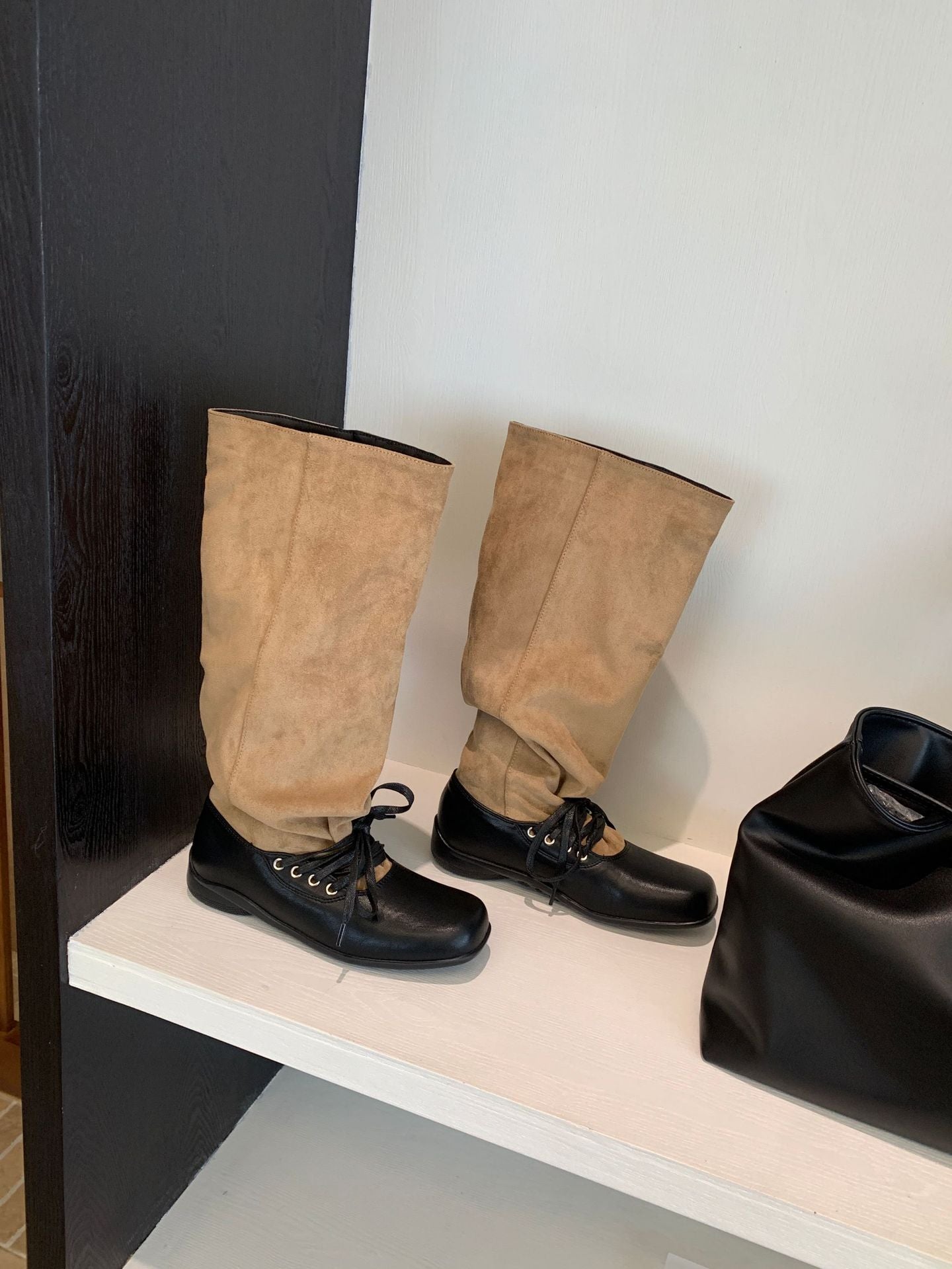 Distressed Wrinkled Autumn Korean Style Comfortable Women's Leather Boots
