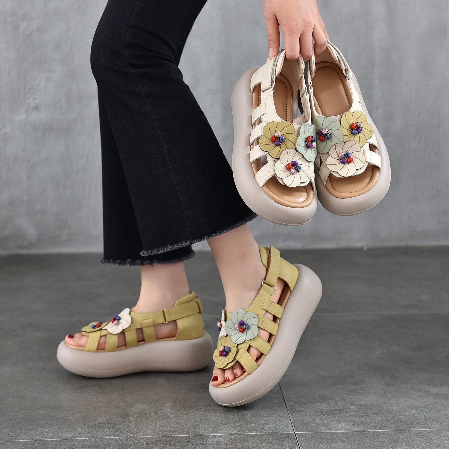 Women's First Layer Cowhide Open Toe Flower Roman Summer Thick Bottom Platform Sandals