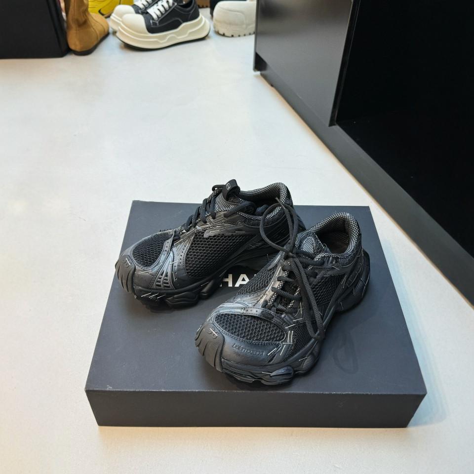 Retro Distressed Brushed Thick Bottom Breathable Sneakers