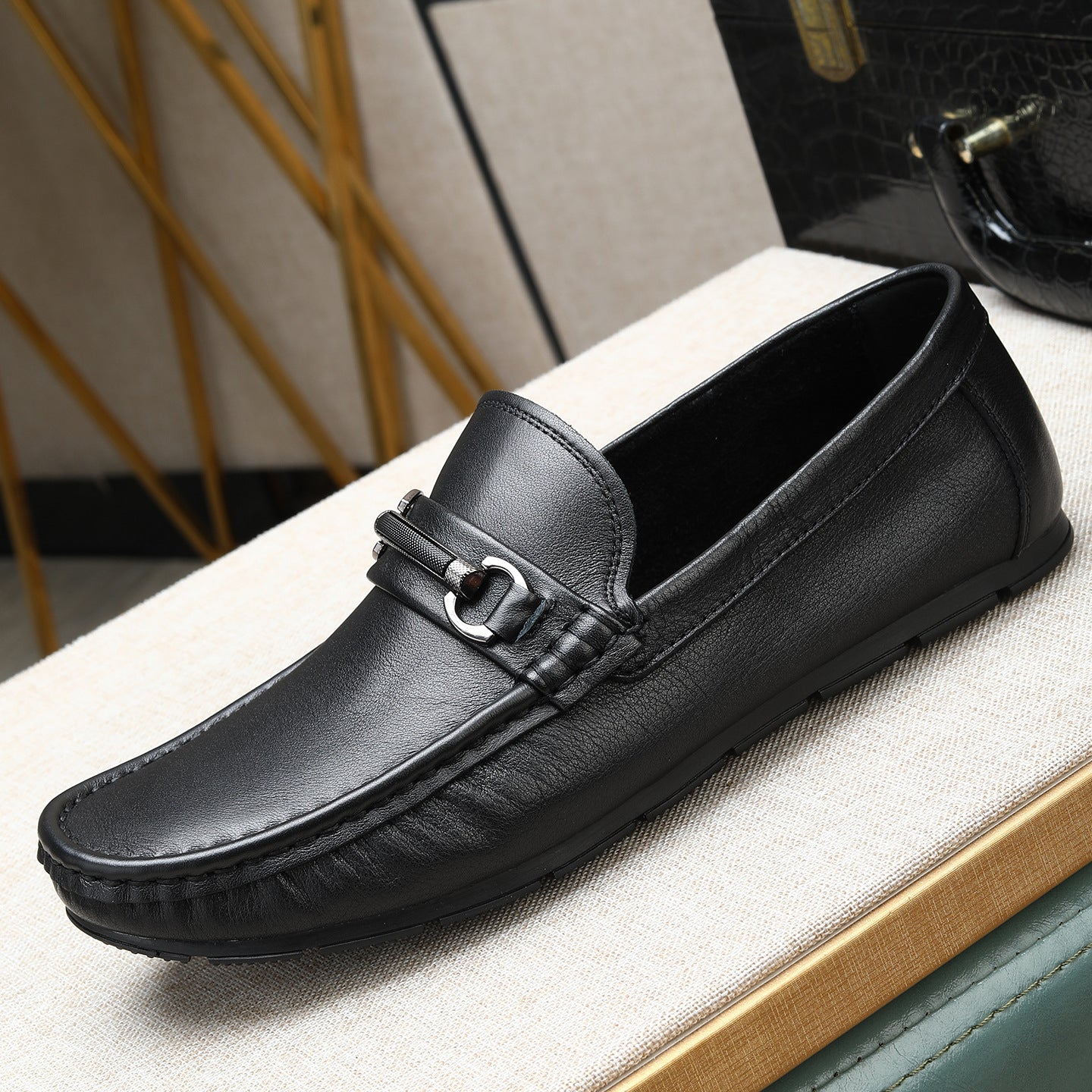 Men's Super Soft Single Layer Cowhide Slip-on Comfortable Loafers/doug Shoes