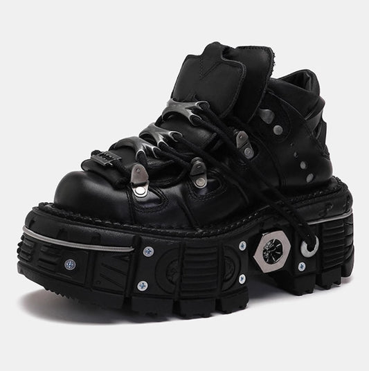 Women's Retro Spanish Tank Bottom Metal Cowhide Casual Shoes