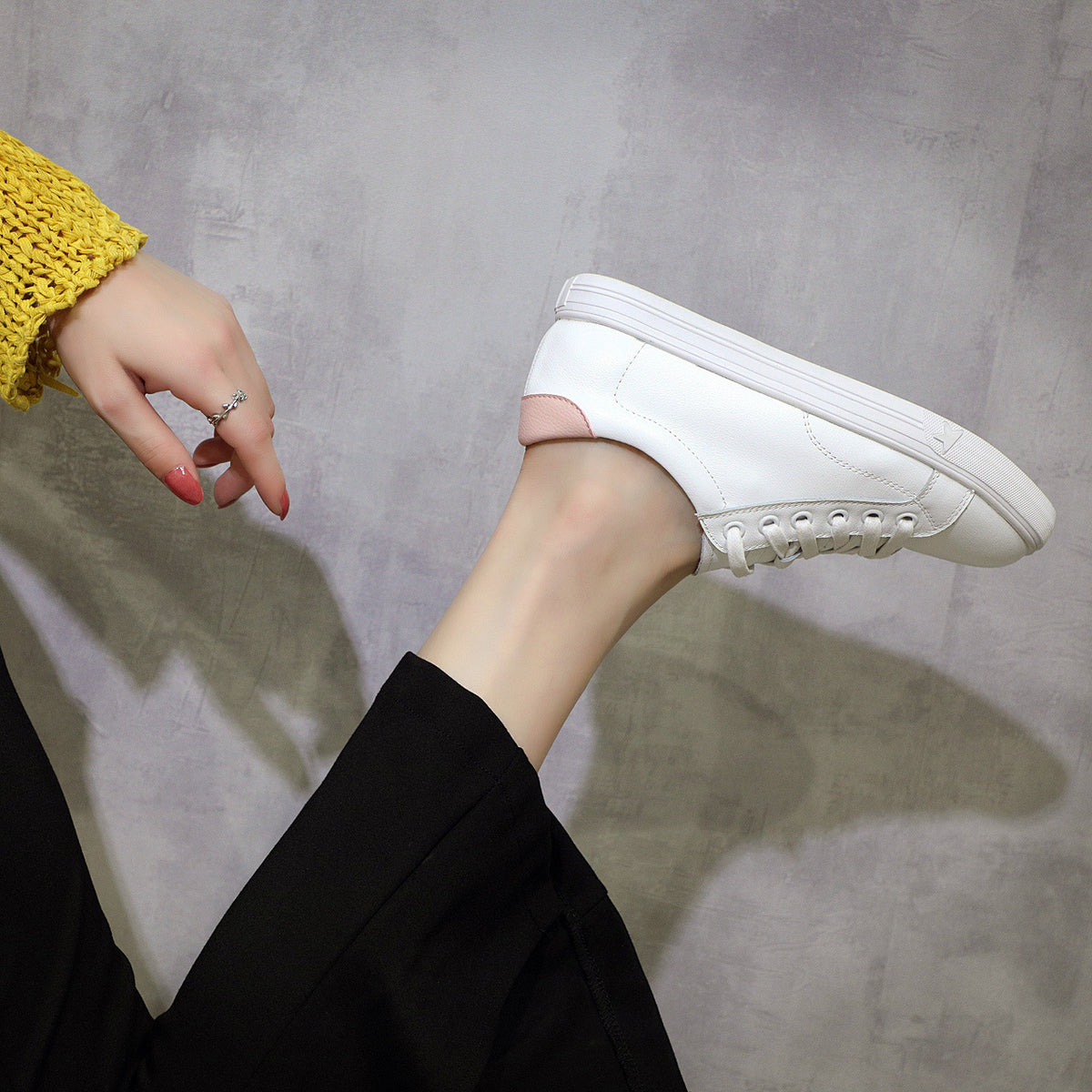 Women's Soft Bottom Round Head Flat Shallow Mouth Women's Casual Shoes