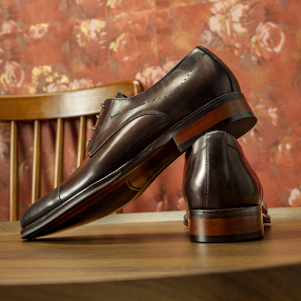 Men's Two-way Leisure Breathable Cowhide British Wedding Leather Shoes