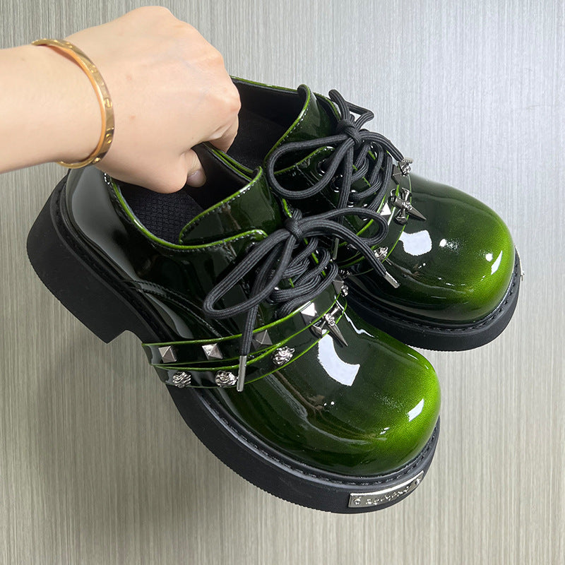 Men's Derby Black Patent Big Head Decorative Rivets Men's Casual Leather Shoes