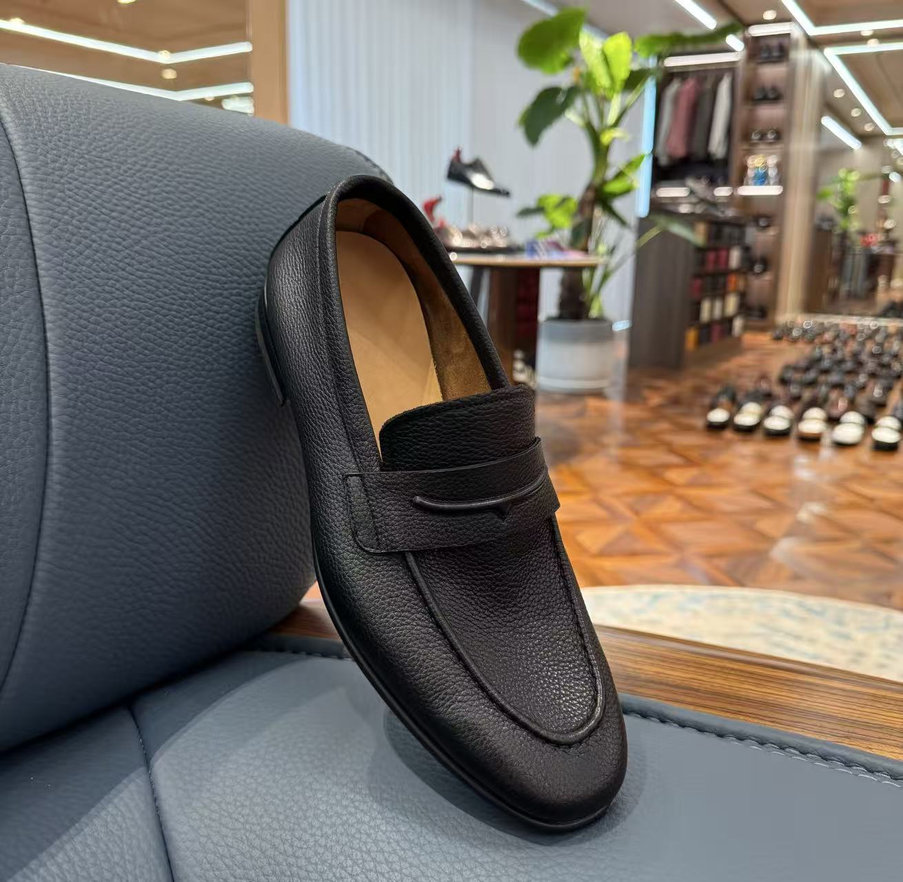 Men's Spring Apricot Goat Skin Suede Slip-on Lightweight Breathable Genuine Soft Loafers