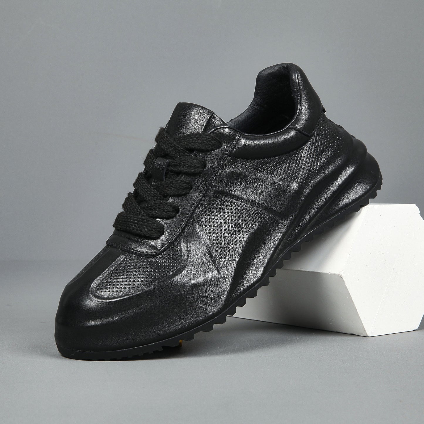 Men's Summer Breathable Platform White Genuine Fashion Men's Shoes