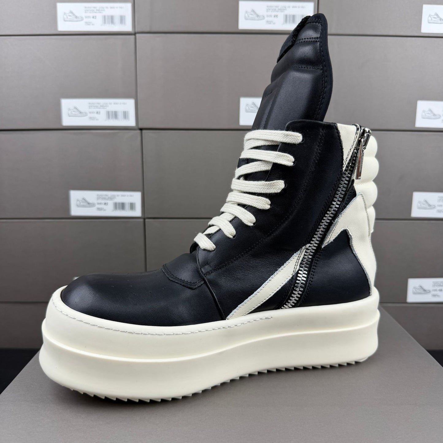 Women's & Men's Classic Inverted Triangle Dark Style Thick Sole Height Leather Shoes