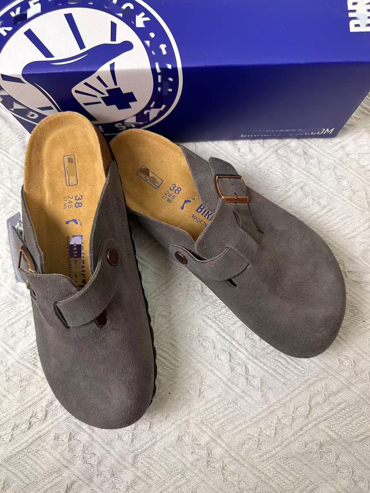 Women's & Men's Genuine Cork Closed Toe Fashion Outdoor Slippers